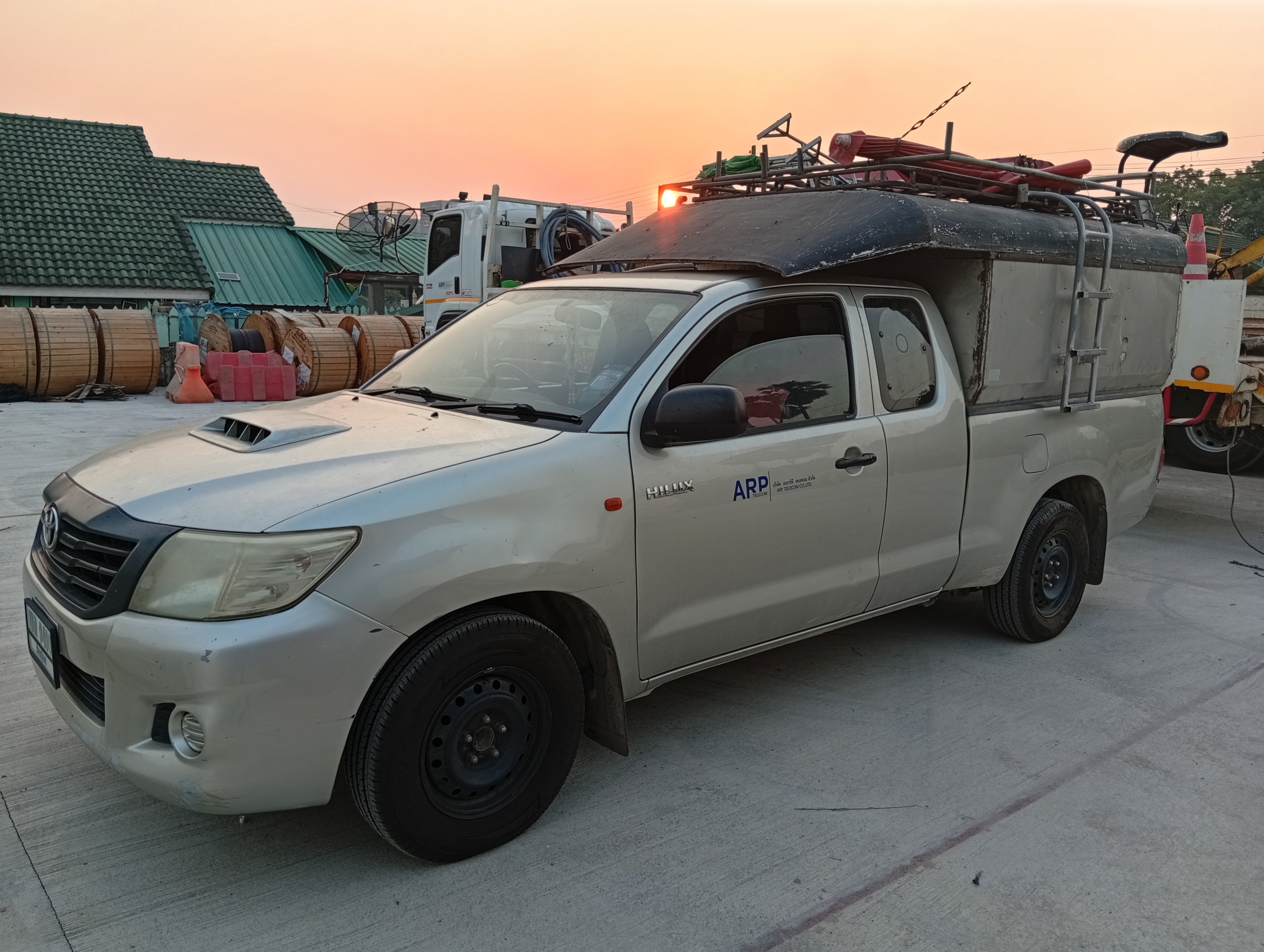 รถช่างประจำบริษัท